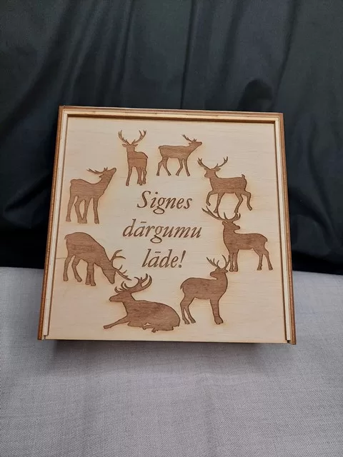 Personalizēta koka kārba 14EUR