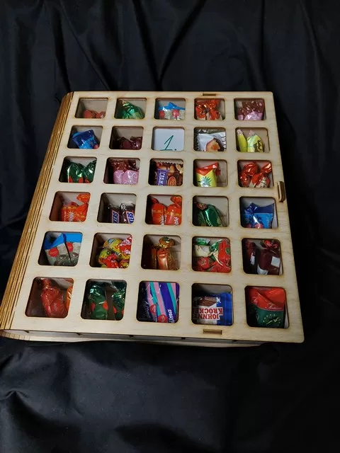 Adventes kalendārs "Grāmata"30EUR